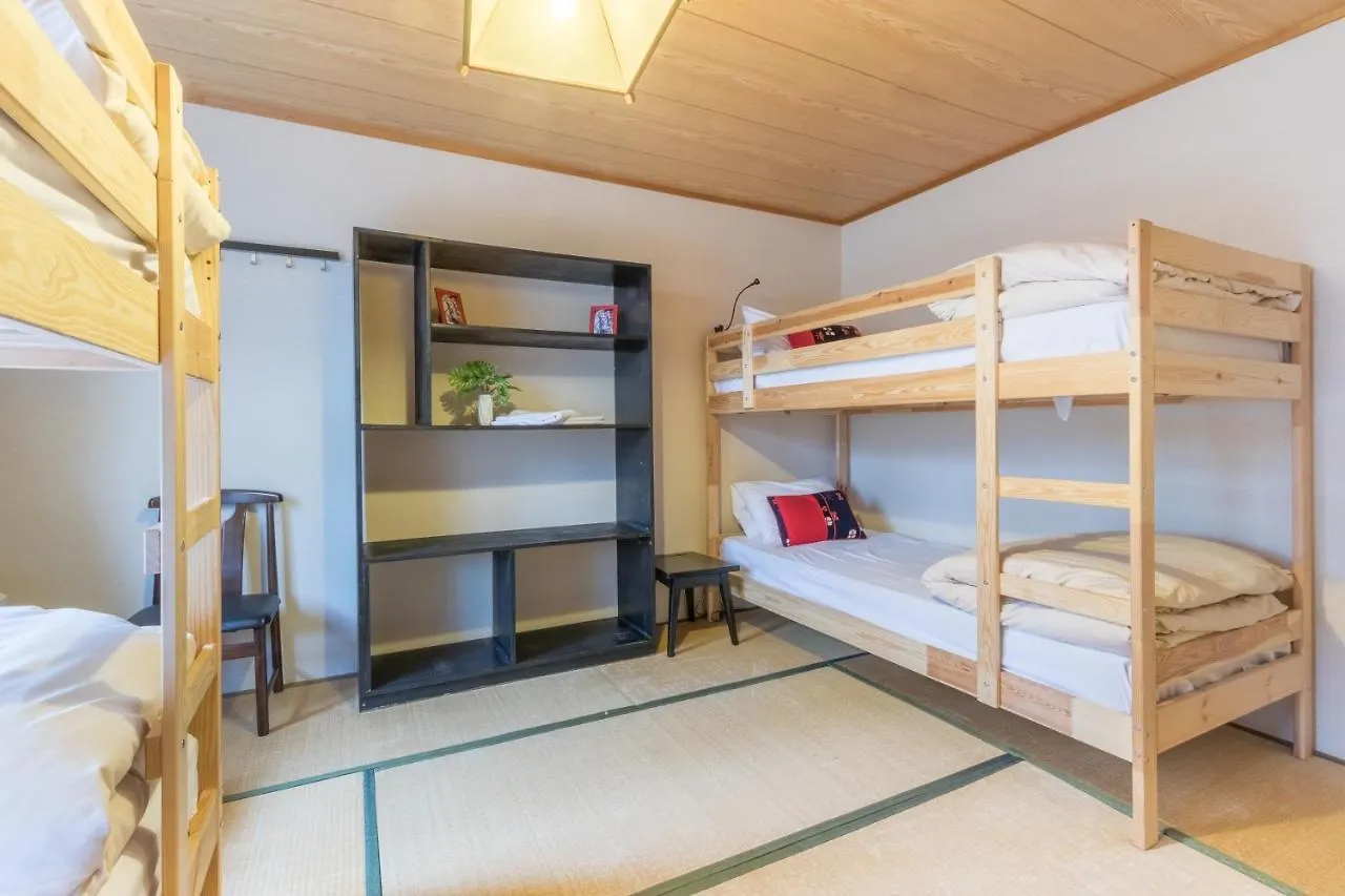 Freeride Backpackers Lodge Niseko